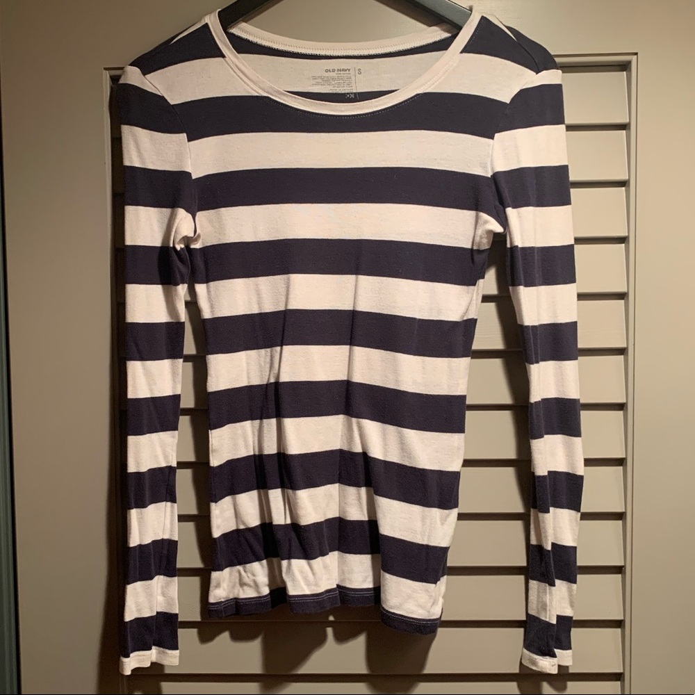 Old Navy Tee